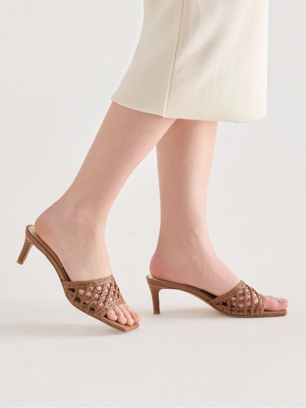 Dolce Vita Bowen Woven Heel/Mule in Cognac Raffia Sz 9 NEW